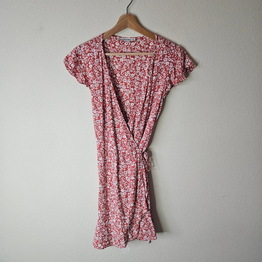 Abercrombie & Fitch Mini Wrap Dress Medium